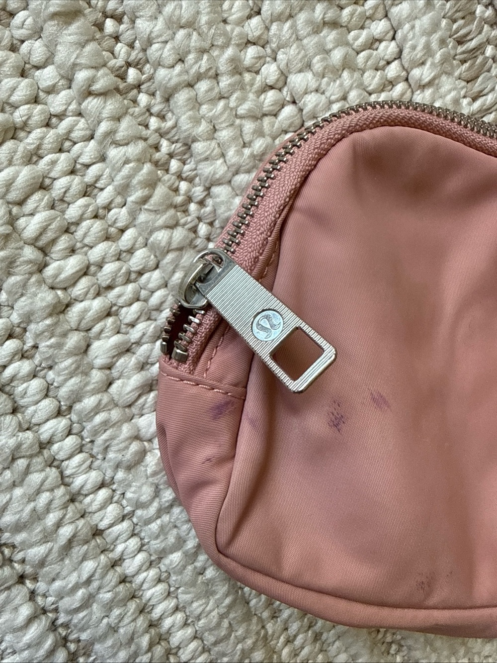 Lululemon Everywhere Belt Bag 1L Light Pink Waist Bag Fanny Pack. Read DESC - Picture 5 of 15